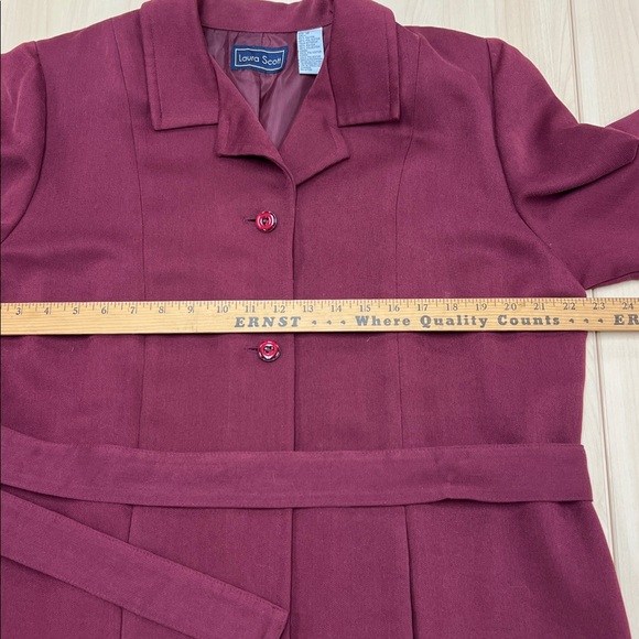 Vintage Laura Scott burgundy tie waist blazer notched collar button close 16 - Picture 5 of 13